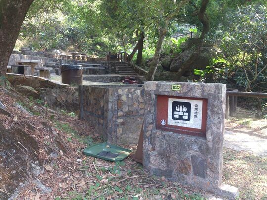 粉岭鹤薮鹤薮水塘 八仙岭烧烤地点B302
